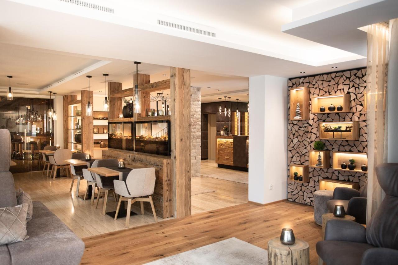 Hotel Brugger 富尔普梅斯 外观 照片