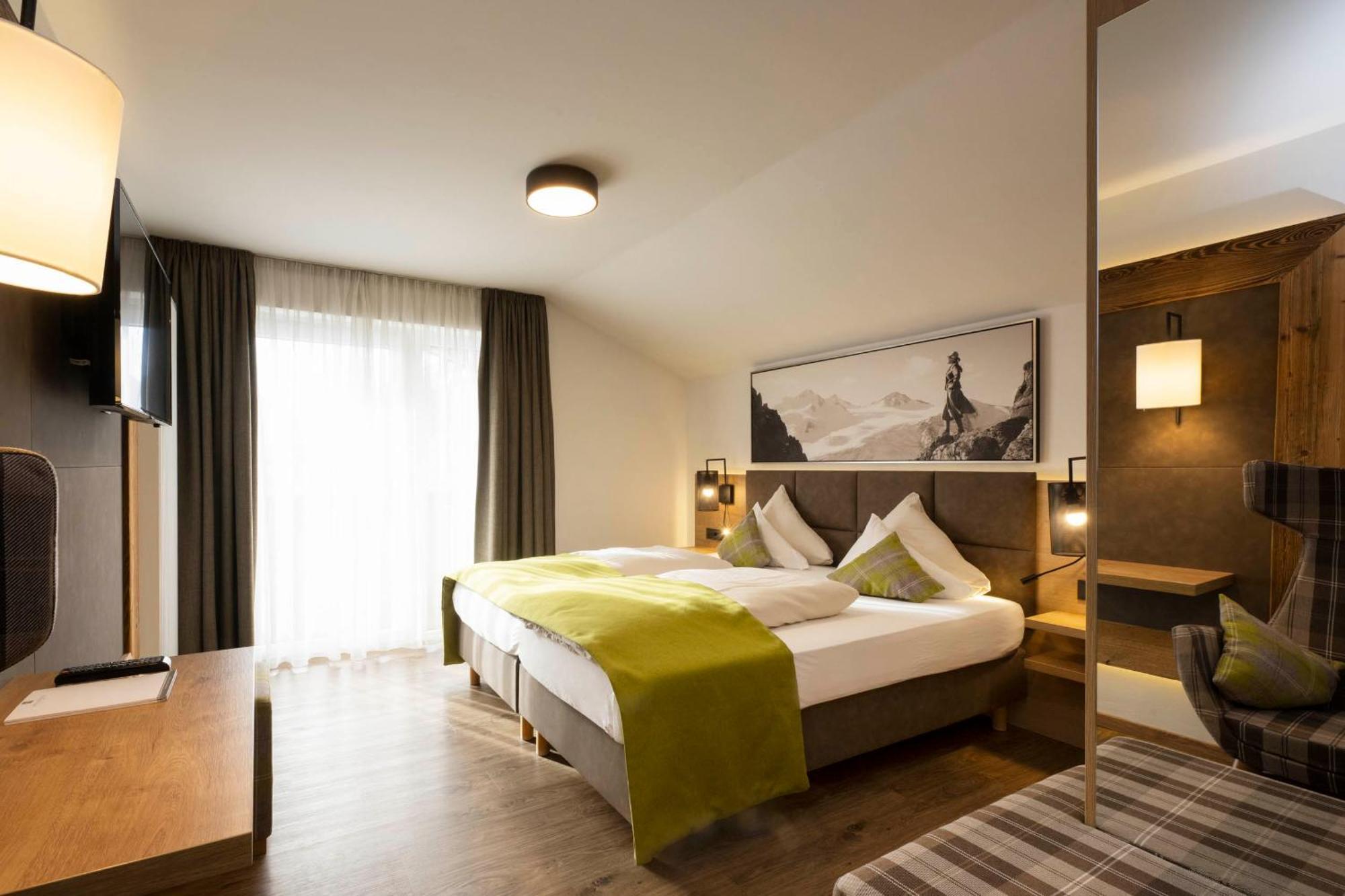 Hotel Brugger 富尔普梅斯 外观 照片