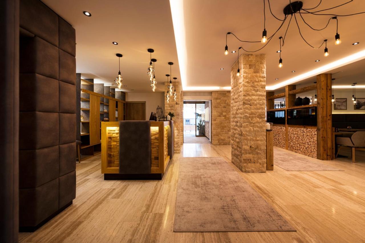 Hotel Brugger 富尔普梅斯 外观 照片