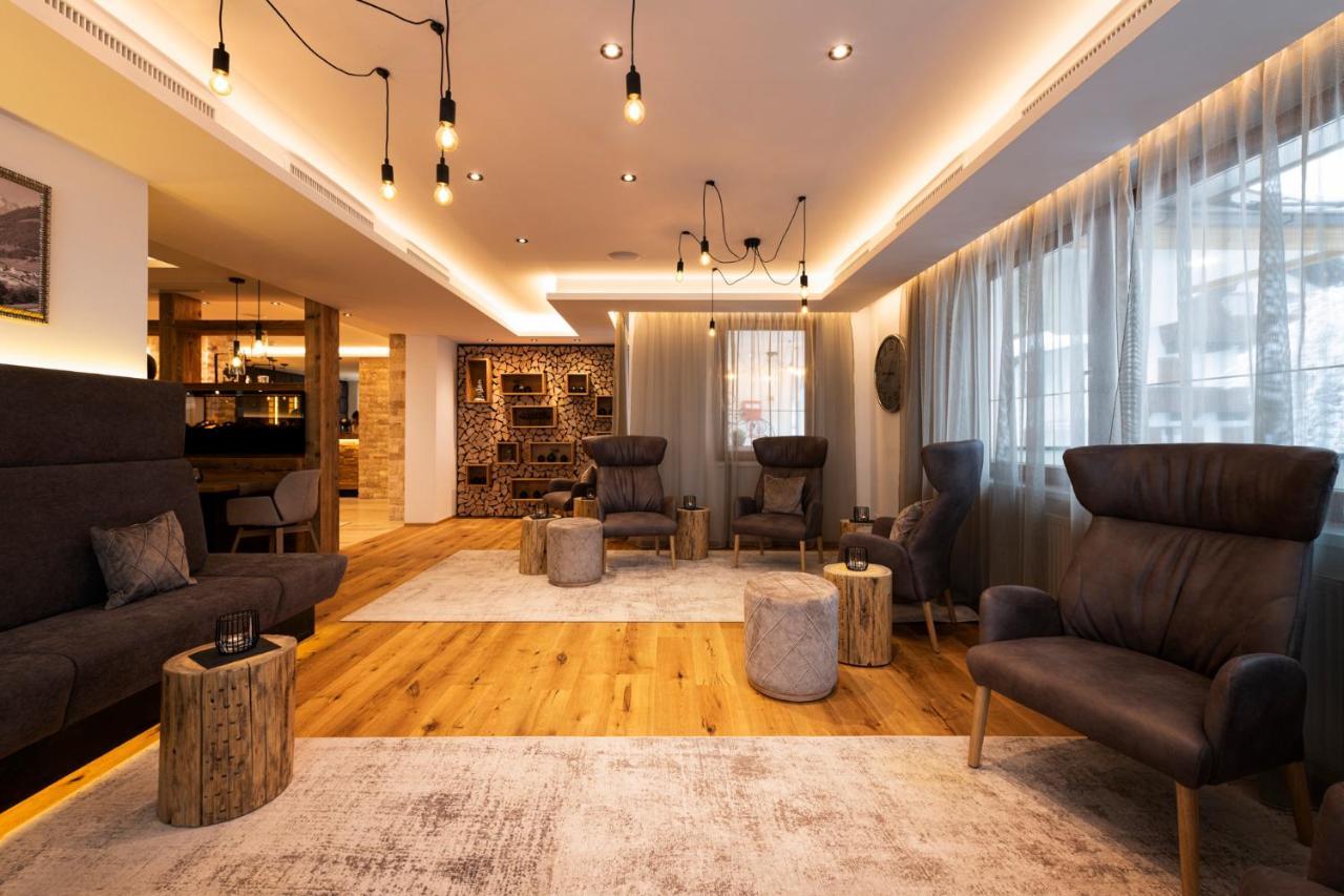 Hotel Brugger 富尔普梅斯 外观 照片