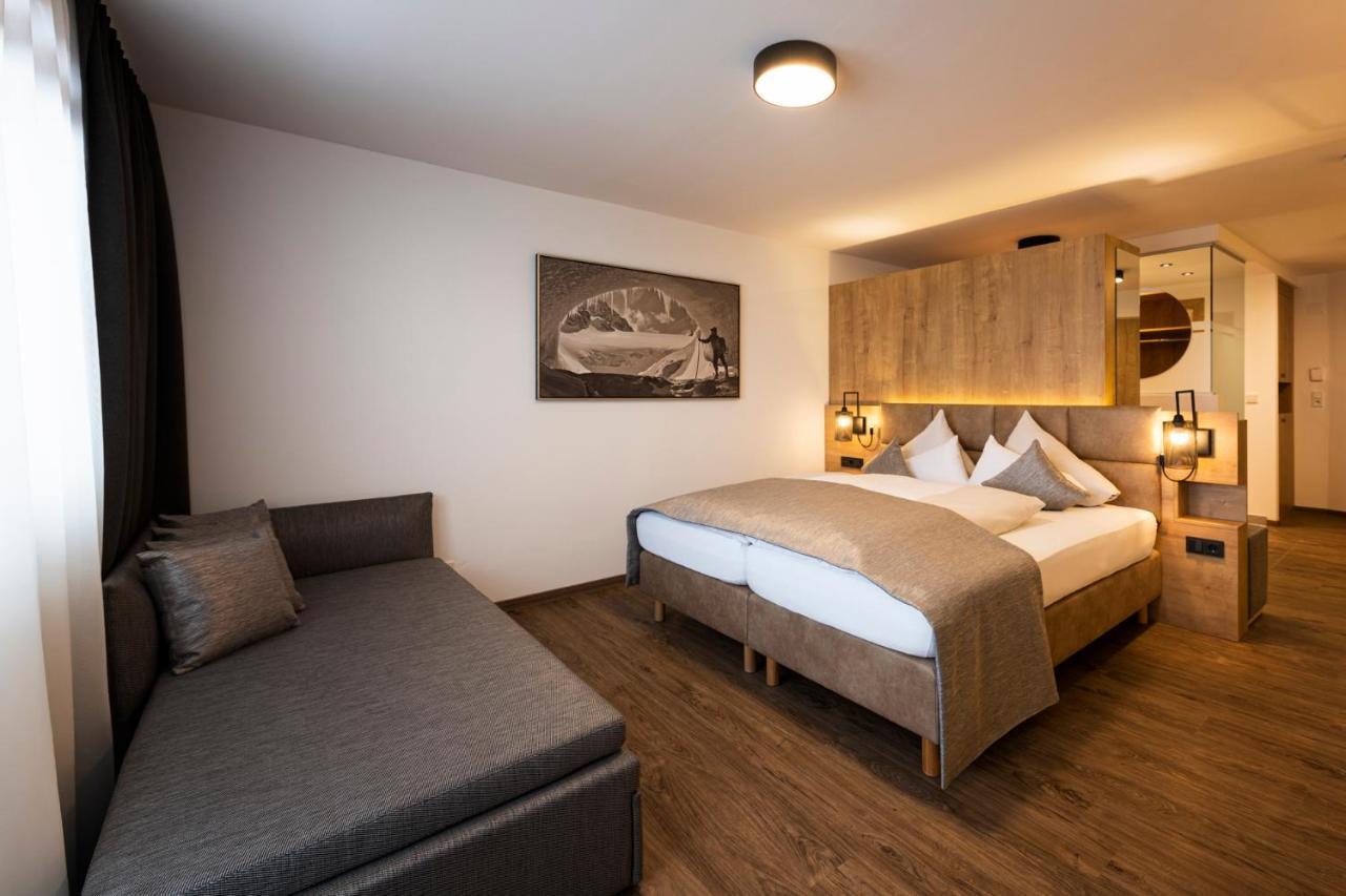 Hotel Brugger 富尔普梅斯 外观 照片